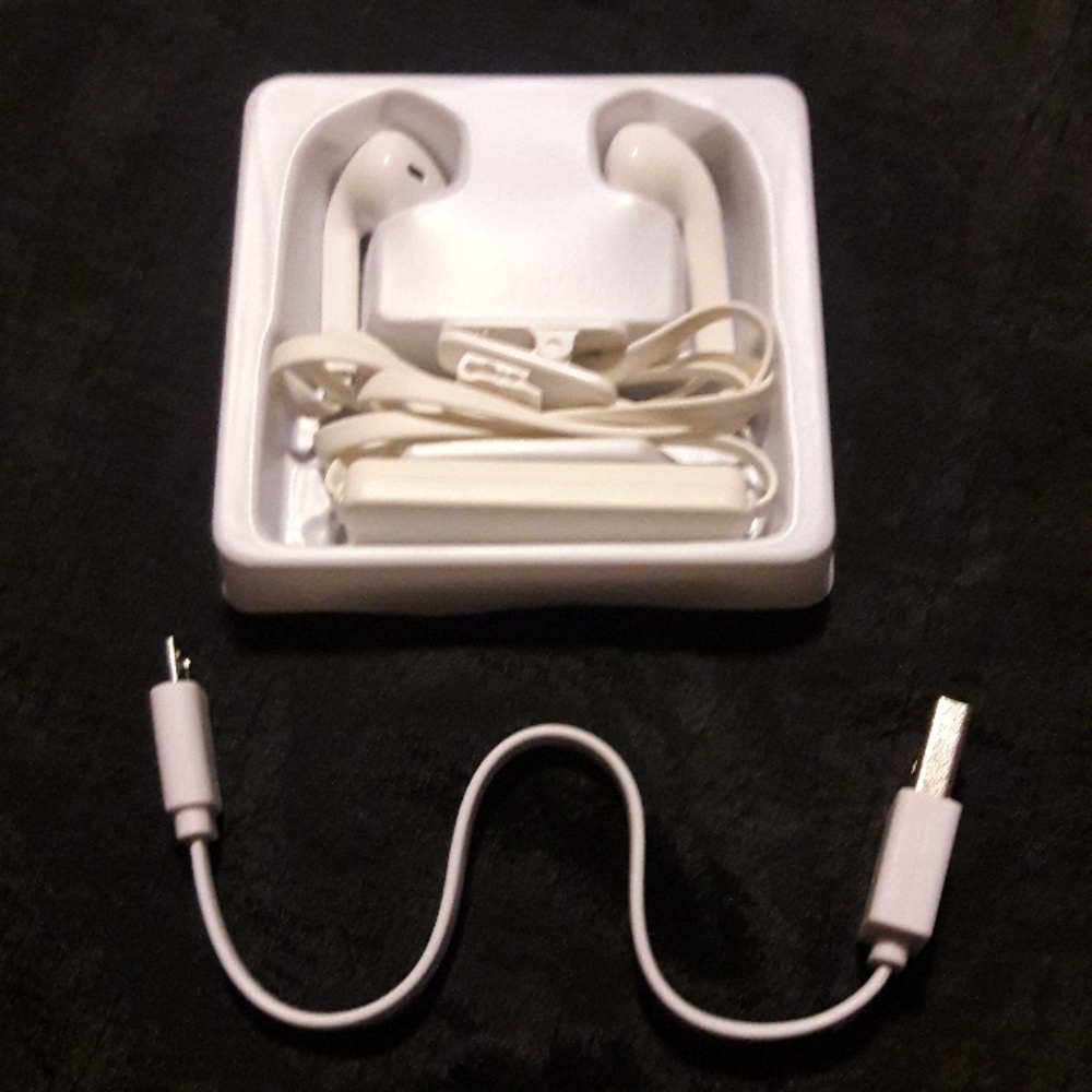 Bluetooth earbugs